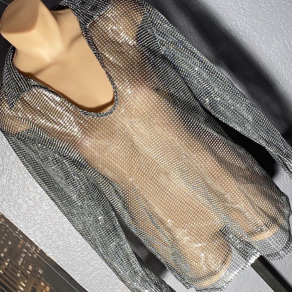INCERUN - NWT - top: sheer black & silver l/s w collar and button cuffs - L